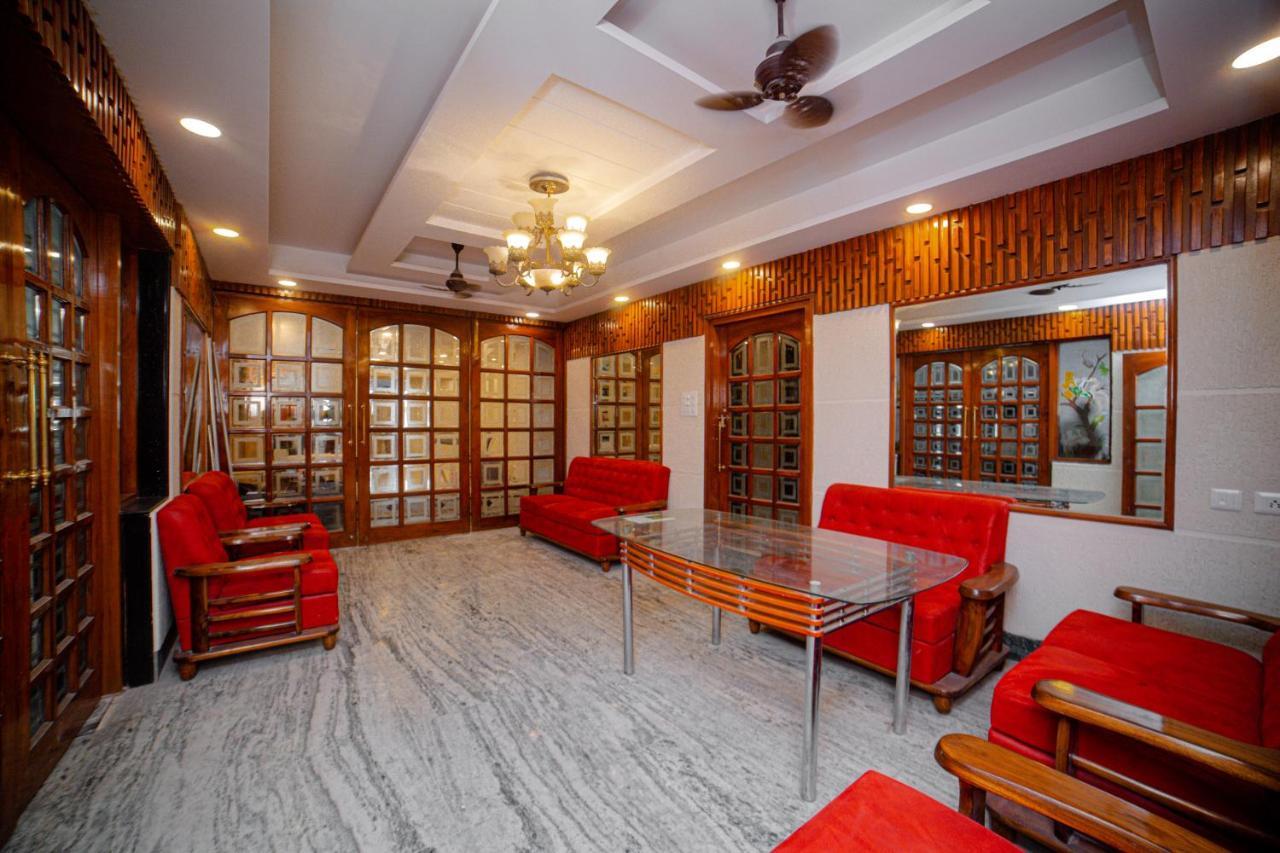 Pearl Courtyard Dormitory Varanasi Exterior foto